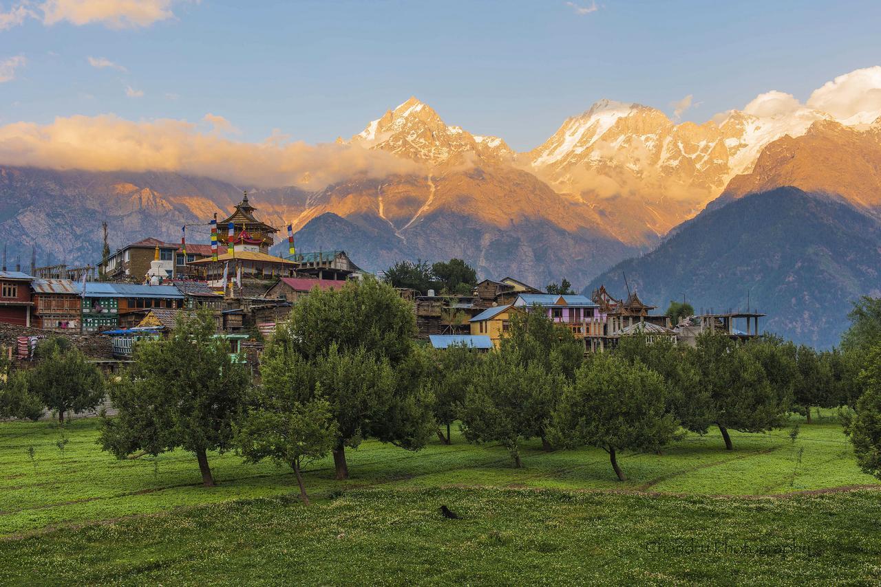 Hotel Kalpa Deshang Luaran gambar